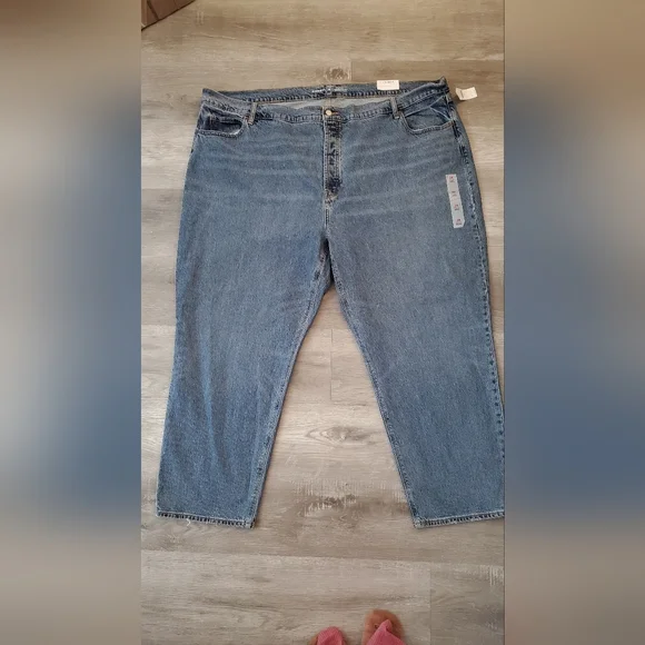 Old Navy Light Blue Relaxed Womens Jeans - Picture 5 of 6